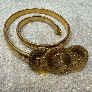 Vintage Mimi Di N 1980 coin stretch metal belt gold tone Womens
